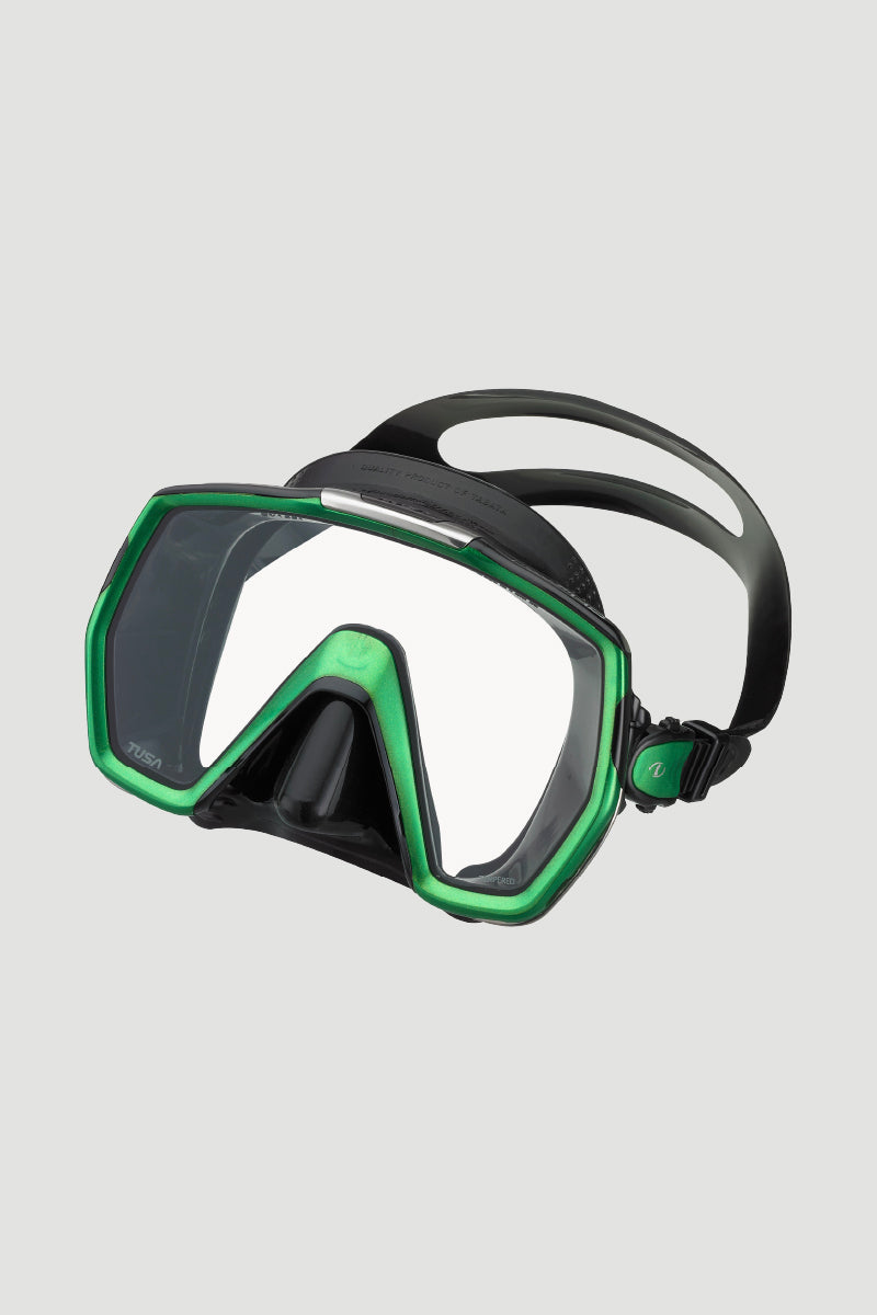 Freedom HD Diving Mask With Black Silicone